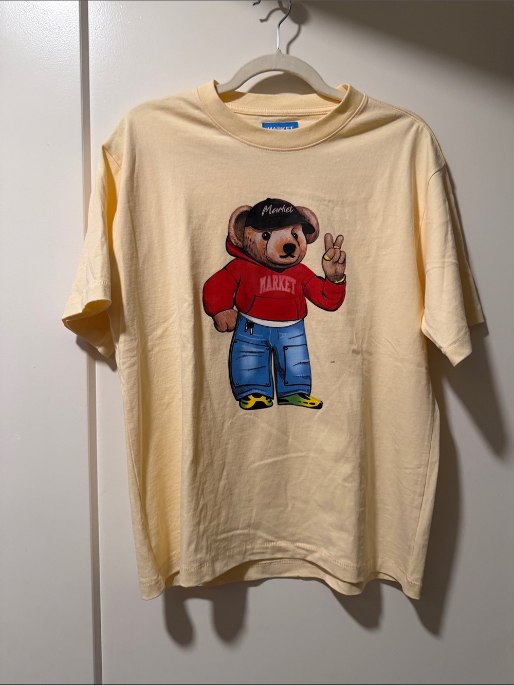 Men’s Market Graphic Bear T Shirt